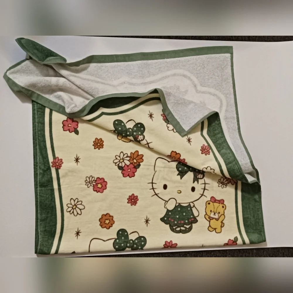 Hello kitty Sanrio bath towel